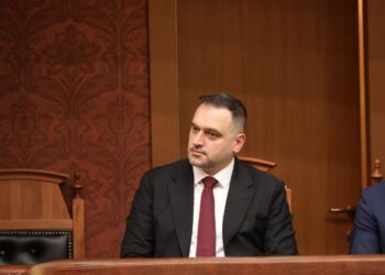 Ministri i ri i Mbrojtjes: Nder dhe përgjegjësi e jashtëzakonshme, nuk është thjesht…