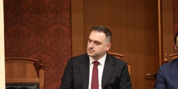 Ministri i ri i Mbrojtjes: Nder dhe përgjegjësi e jashtëzakonshme, nuk është thjesht…