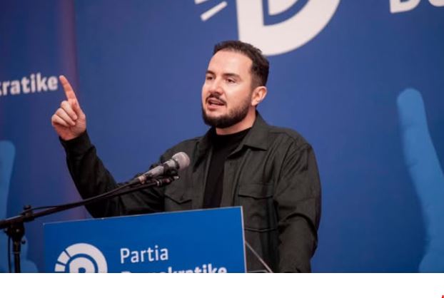 Salianji vijon turet nëpër qytetet e Shqipërisë  ish deputeti njofton takimin me demokratët e Vlorës