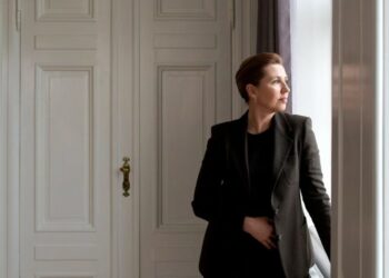Mette Frederiksen drejt mandatit të tretë! Përplasja me Trump për Groenlandën rikthen mbështetjen elektorale