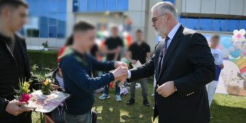 Ministri i Drejtësisë në Institutin e të Miturve në Ditën e Verës: Drejtësia për të miturit është një mundësi për të ndërtuar një rrugë të re në jetë