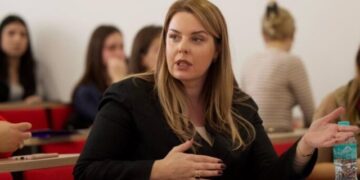 Lirohet nga arresti shtëpiak ish-zv.drejtoresha e AKSHI-t, GJKKO i vendos masën ‘detyrim paraqitje’