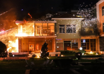 Tubimi i dhunshëm i opozitës, arrestohen katër protestues