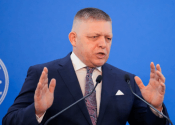 Pesë vende të BE në listën e vendeve që “minojnë” demokracinë