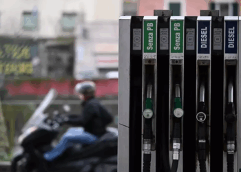 Qeveria italiane dekret për heqjen e akcizës së karburantit për 20 ditë, bie me 25 cent për litër çmimi