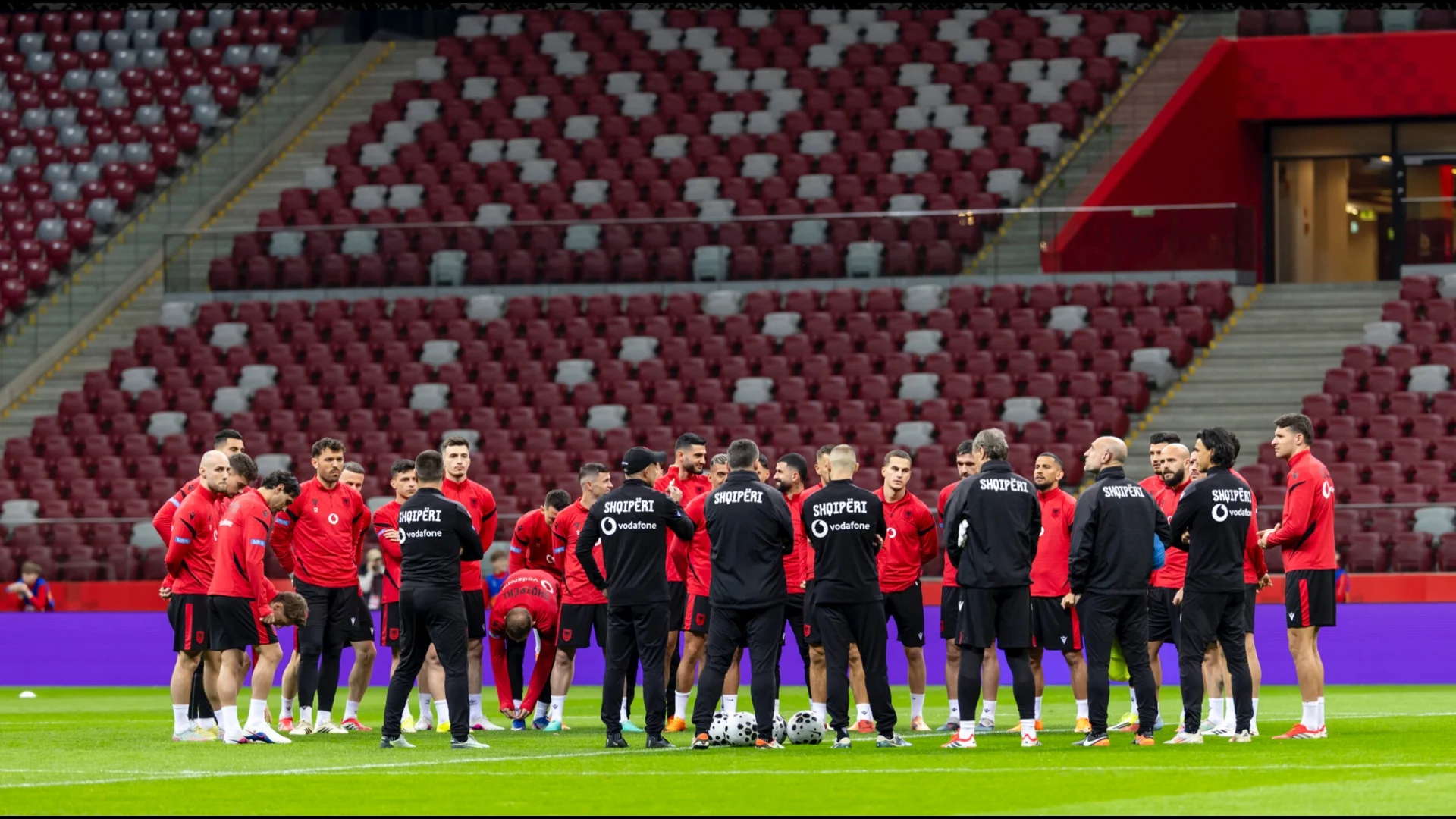 Renditja e FIFA pas gjysmëfinaleve të play off  Kombëtarja zbret në vendin e 64  Kosova fiton një pozicion