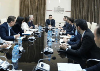 Abuzimet me çmimet e naftës? Doganat dhe Tatimet nisin ‘gjuetinë’ në tregun e karburanteve