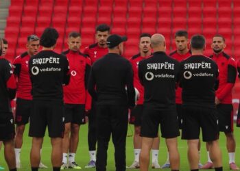 ‘Finalja’ ndaj Polonisë, Hysaj: Mezi pres të zbres në fushë! Laçi: Bëjmë krenar gjithë Shqipërinë