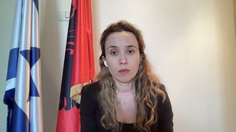 Ambasadorja shqiptare në Tel Aviv  Situatë e tensionuar  12 shqiptarë kanë kërkuar asistencë