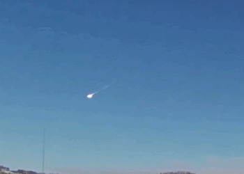 Një “boom” dhe një top zjarri! Trupi qiellor bie mbi Ohio, NASA jep detajet (VIDEO)