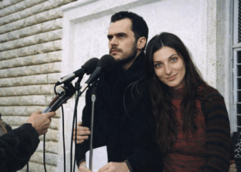 Rrëfimi i Moza Ahmetit: Si u njoha me Edi Ramën pas autoportretit që realizova me gjoksin jashtë