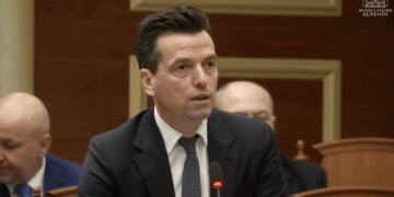 Byroja e Kuvendit lë në fuqi vendimin për përjashtimin me 20 ditë nga Parlamenti të Agron Shehajt