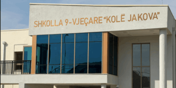 Rama publikon pamjet nga shkolla në Tiranë: Hapësirë moderne dhe dinjitoze për arsimimin e rreth 500 fëmijëve