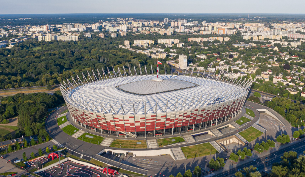 Polonia kufizon tifozët shqiptarë  vetëm 3000 bileta për ndeshjen e play off të Kupës së Botës