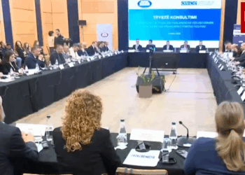 Ambasadori i OSBE: Transparenca dhe sanksionet, kyçe për financimin e partive politike