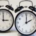 Nga nesër rikthehet ora verore, akrepat do të zhvendosen 60 minuta para