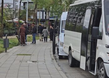 Linjat interurbane nga Vlora reduktojnë oraret e nisjeve, shkak nafta e shtrenjtë
