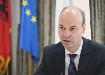 “Jemi përballë një realiteti të ri”, Banka e Shqipërisë paralajmëron krizë të fortë në horizont