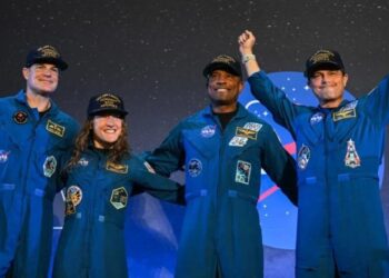  4 astronautët e Artemis II ndajnë eksperiencat e tyre: Toka mes errësirës, si anije që ‘lundronte’ në univers