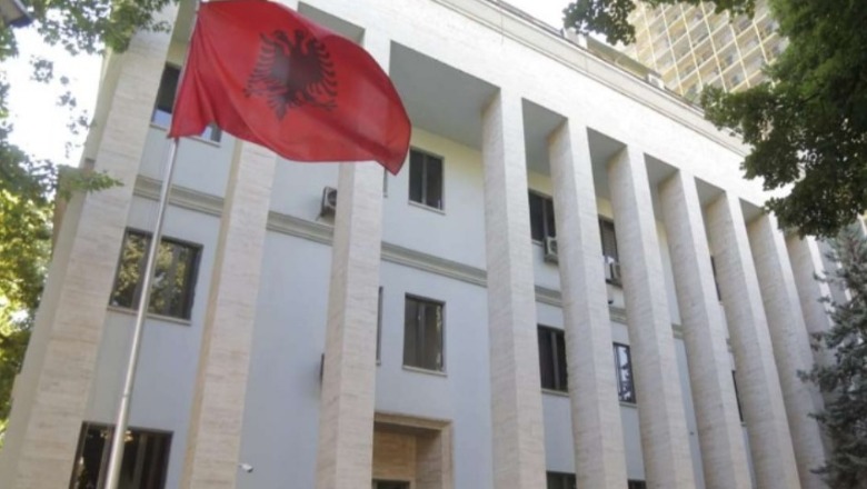 Të akuzuar për vrasje  Gjykata e Shkodrës i shpalli të pafajshëm vëllezërit Mujeci  GjL e ktheu çështjen për rigjykim