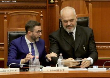 ‘S’kam folur me Ramën për kandidimin në Tiranë’! Braçe: Vota është zëvendësuar me njoftime në mur…