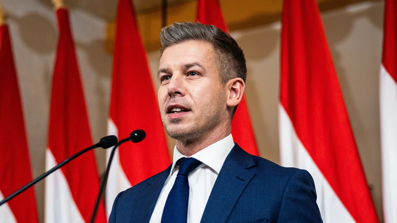 Akuzat e reja të Peter Magyar  ministri i Orbanit shkatërroi dokumente mbi sanksionet e BE së