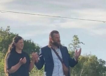 Vrasja e çiftit në Balldren, shpallen në kërkim tre autorët e dyshuar, ja motivi i ngjarjes