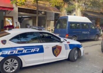 Detaje nga shpërthimi në Memaliaj/ Tritoli ishte për administratorin e Qesaratit, 2 autorët u larguan në këmbë