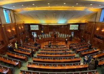 Ngërçi për zgjedhjen e Presidentit të Kosovës, dështon sërish seanca parlamentare! Çfarë pritet të ndodhë në orën 19:00