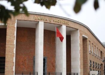 Forcimi i lekut, efekt i turizmit dhe hyrjeve valutore