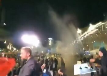 Protesta që i flet të vetëve