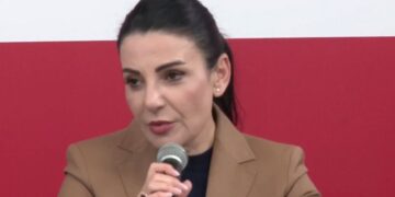 “Punët e Shqipërisë shpesh herë mbulohen nga balta”, Belinda Balluku: PS ka hapur dyert për të rinjtë