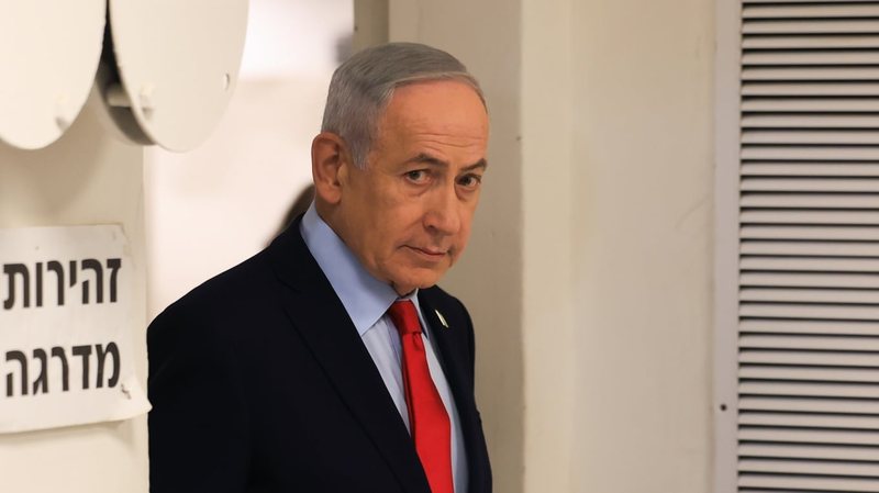  Bast i humbur   The Guardian  Si Netanyahu doli humbësi kryesor i luftës 