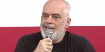 Rama inspekton kompleksin e kompanisë koreano-jugore në Fier: Shqipëria synon 1.6 miliardë euro nga investimet e huaja