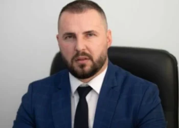 Jep dorëheqjen drejtori i AMP, e zëvendëson ish-drejtori i burgjeve Klevis Qosja