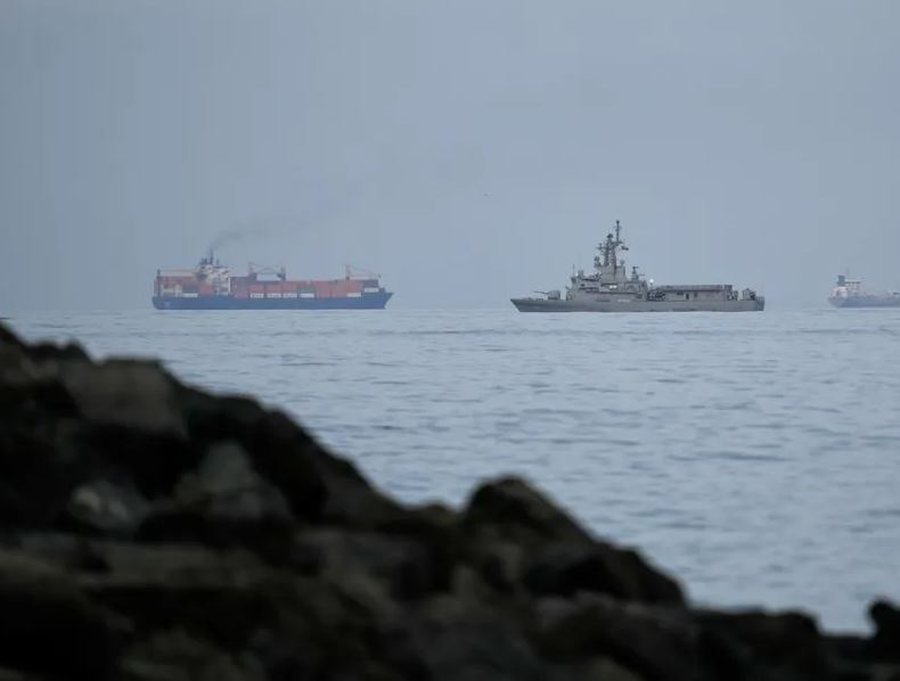 Ngushtica e Hormuzit nis të gjallërohet  5 anije kalojnë pas bllokimit disa javor