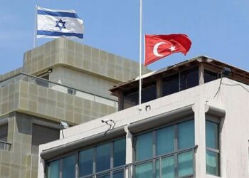 Të shtëna me armë pranë Konsullatës Izraelite në Stamboll, plagosen 2 policë