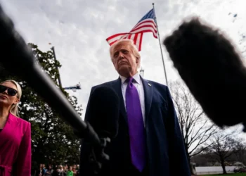 The New York Times: Si e çoi Trump SHBA-në drejt luftës me Iranin? Zbardhen bisedat, ja kush ishte kundër