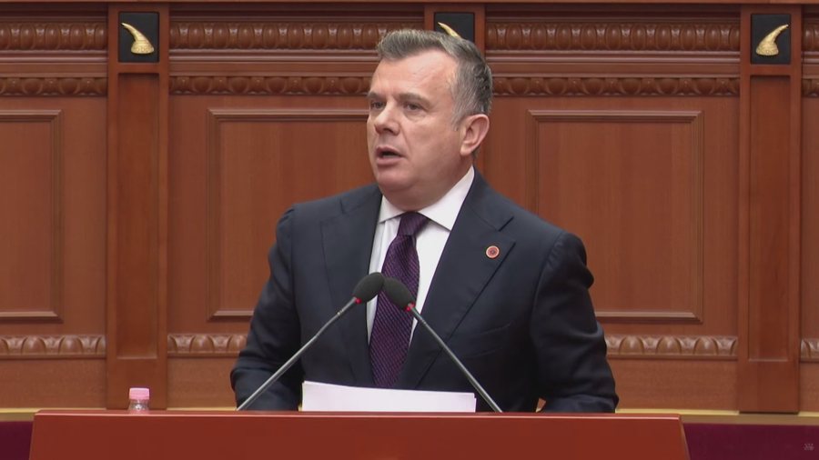 Balla i drejtohet opozitës  Mos u mërzisni që nismat ligjore i votojmë kundër