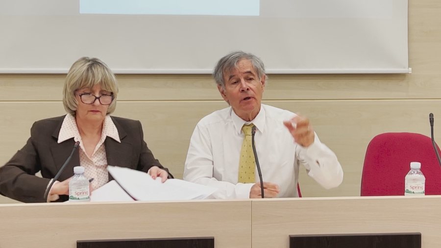 studiuesi-francez-per-kadarene-mbrojtja-nga-enver-hoxha-i-kushtoi-humbjen-e-nobelit