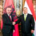Meta reagon nga burgu për zgjedhjet në Hungari, falënderon Orbán dhe përgëzon Magyar për fitoren