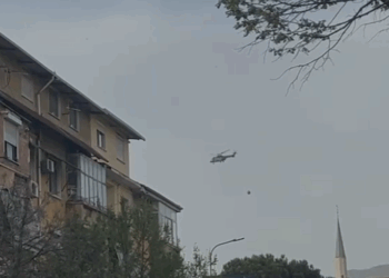 Flakët jashtë kontrollit pranë QSUT, ndërhyn helikopteri i ushtrisë