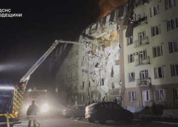 Breshëri dronësh e raketash mbi Ukrainë, Zelesnky: Bashkëpunimi për mbrojtjen ajrore, prioritet