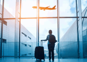Evropa përballet me rrezik mungese karburanti për avionë?