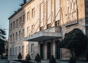 Qeveria miraton ndryshime për stadiumin “Selman Stërmasi” dhe indeksimin e pensioneve