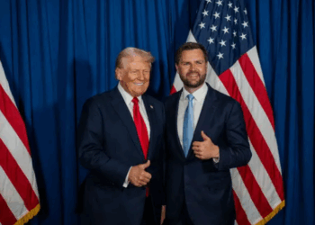 Trump tërheq zv.presidentin për arsye sigurie: JD Vance nuk do të kryesojë bisedimet në Islamabad