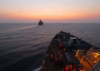 Qëlloi anijen e mallrave me flamur iranian, çfarë është USS Spruance?