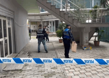 Sherr me thika në Vlorë, plagosen dy të rinj