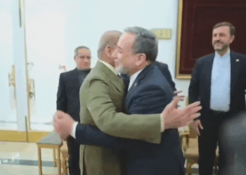 Irani kërkon ndihmën ruse për luftën, Trump: Nëse duan negociata, të na telefonojnë!