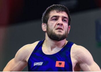 Shqipëria, tjetër medalje argjendi në Europian! Abakarov shpallet nënkampion në mundje